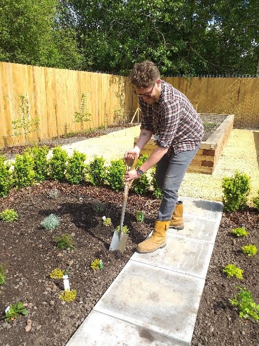 Bradley's Gardening blog! to My Loftus